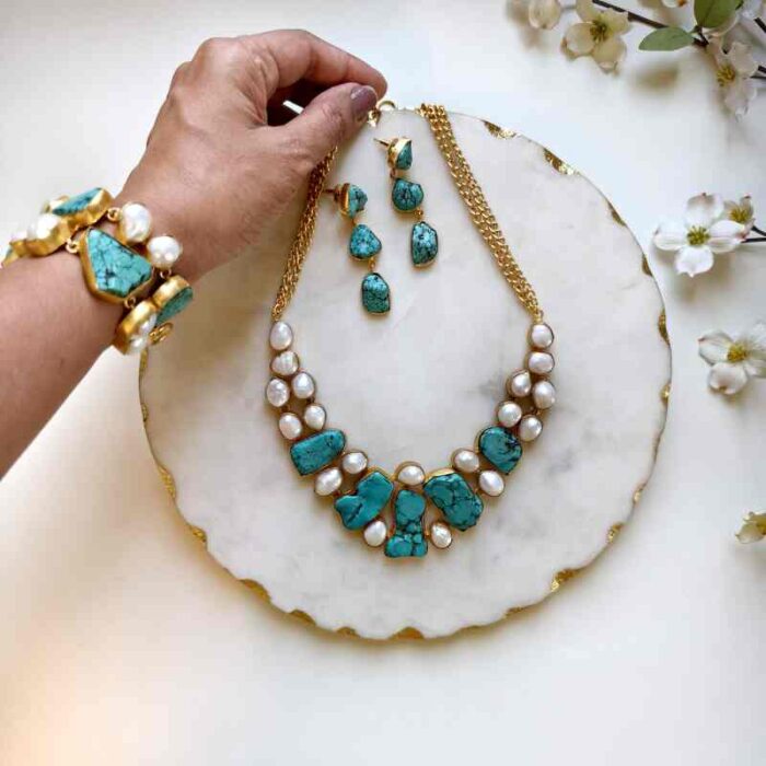 Turquoise Neckpiece