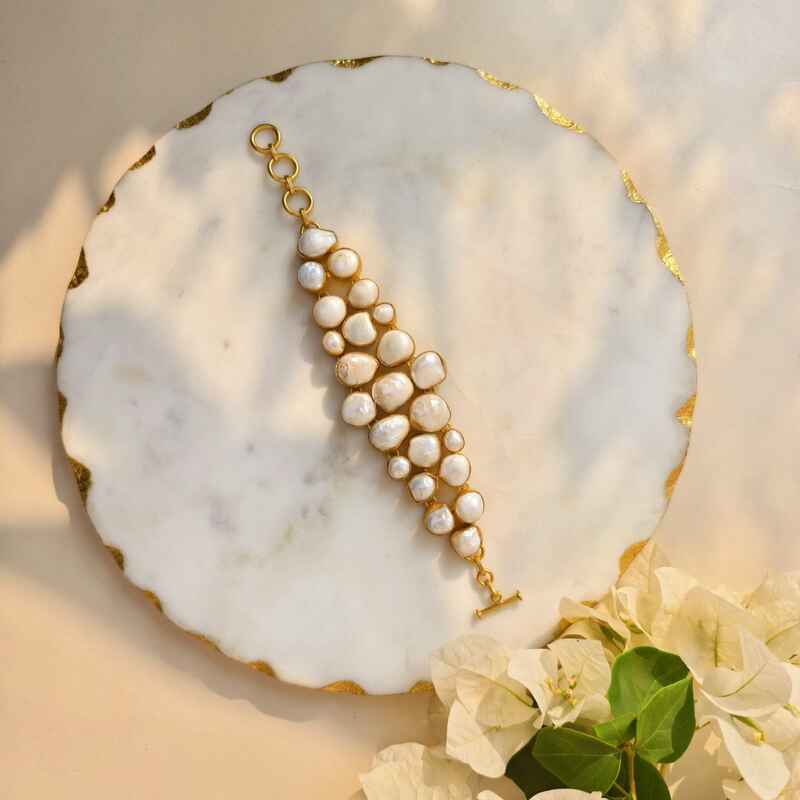 Pearl Bracelet Style 1
