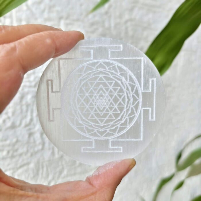 Shree Yantra Salenite Plate